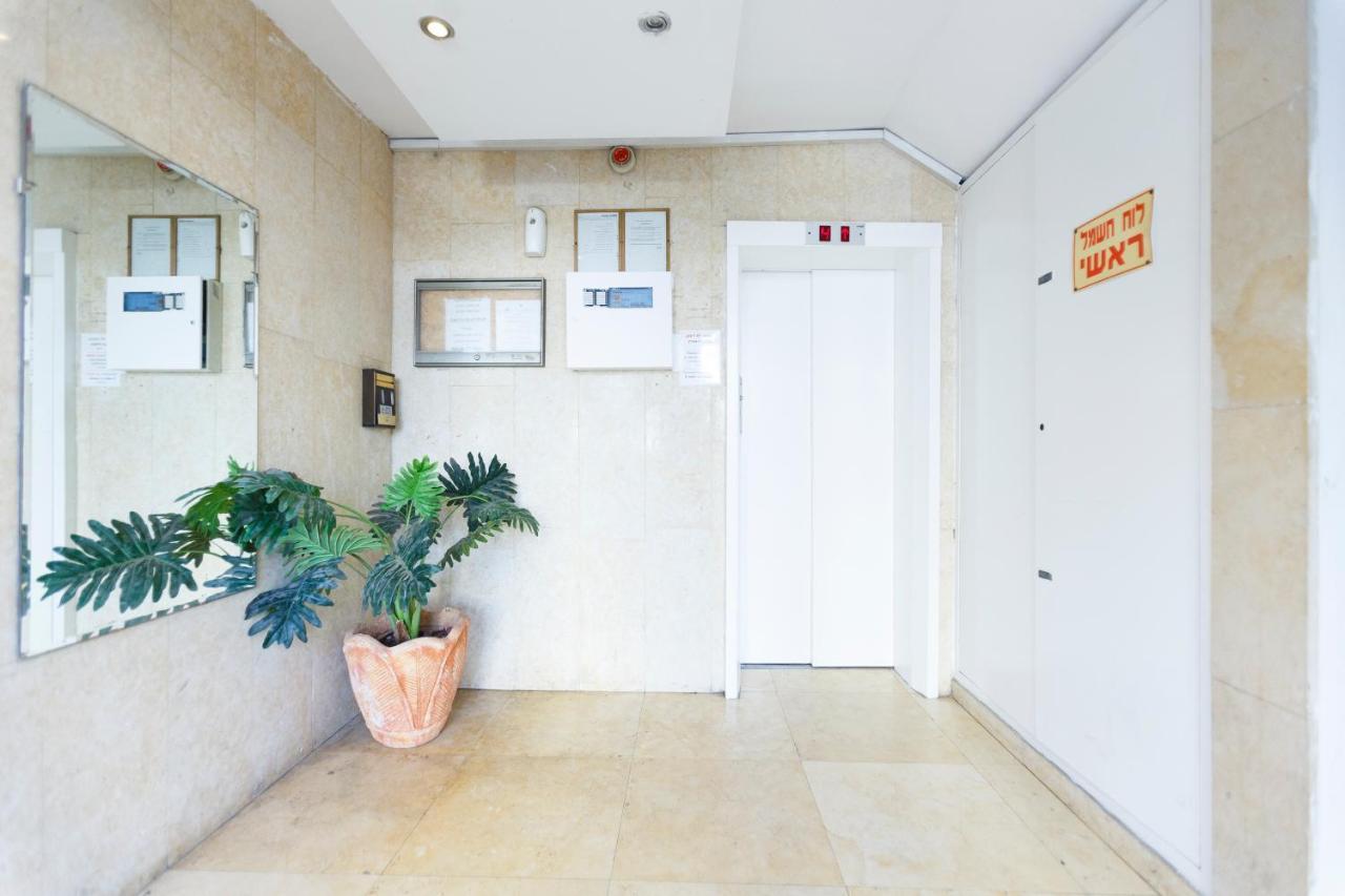 Localz - Arlozorov Apartment'S Tel Aviv Luaran gambar