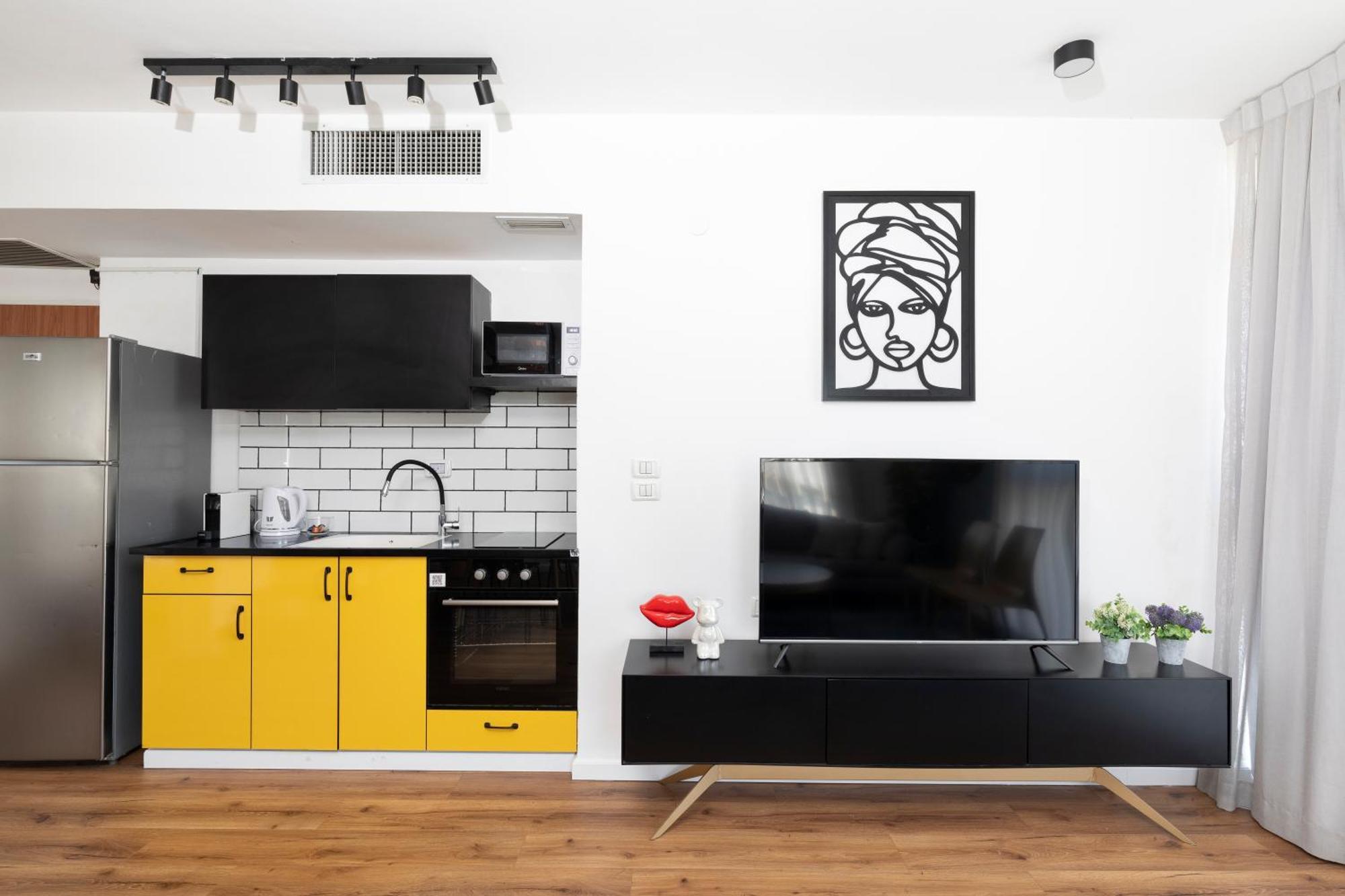 Localz - Arlozorov Apartment'S Tel Aviv Luaran gambar